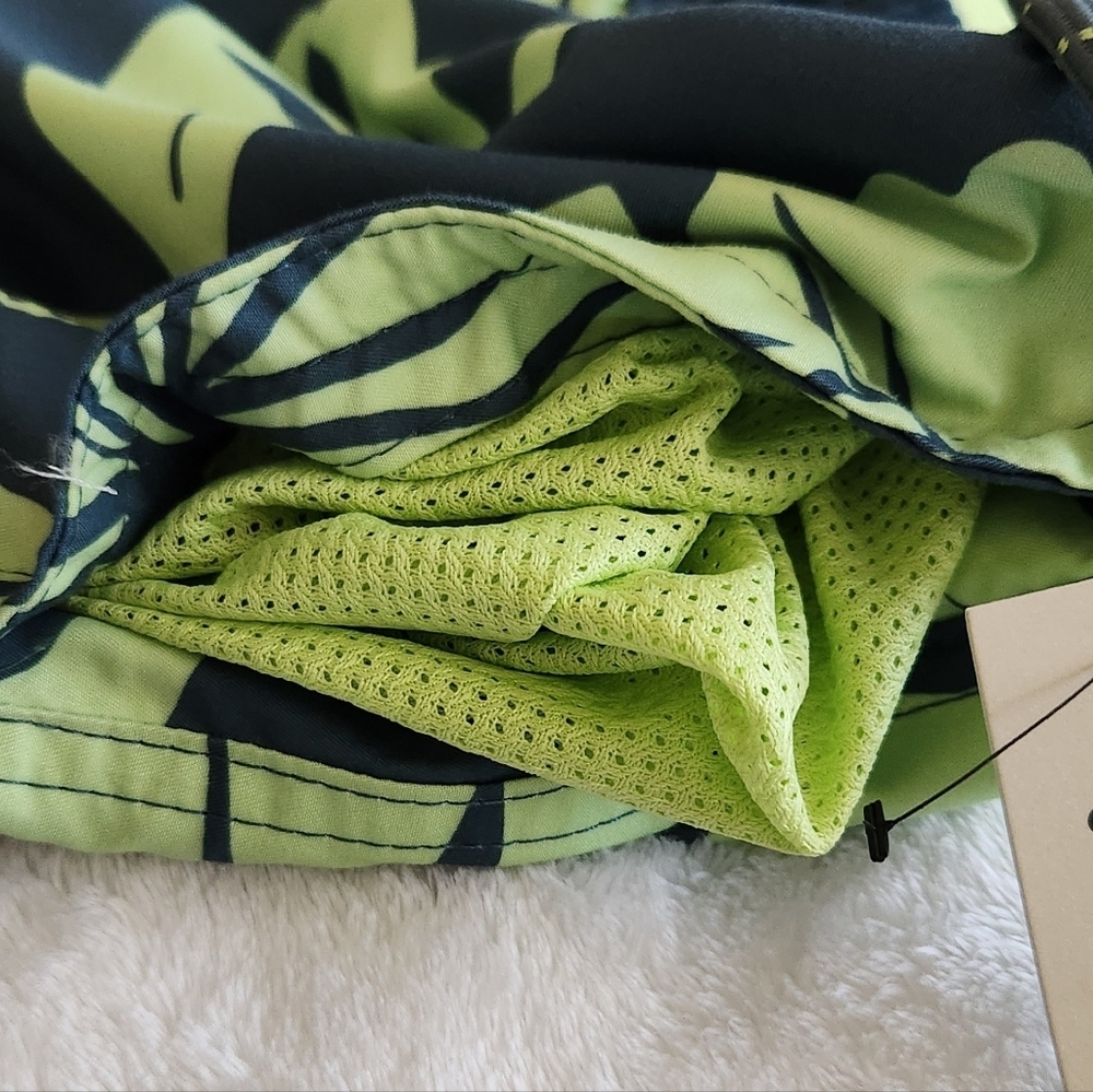 π΄ No Boundaries Menβs Tropical Swim Shorts β Size XL (40β42), NWT, 6β Inseam - Picture 11 of 15